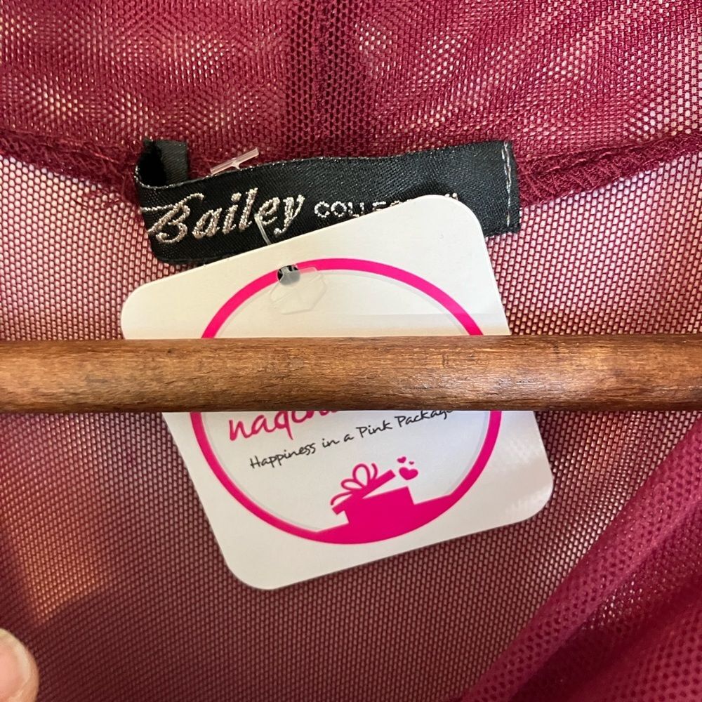 Nadine West, Bailey Collection, new with tags, cranberry color, mini, large - Picture 2 of 4